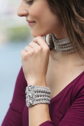 chocke & bracelet